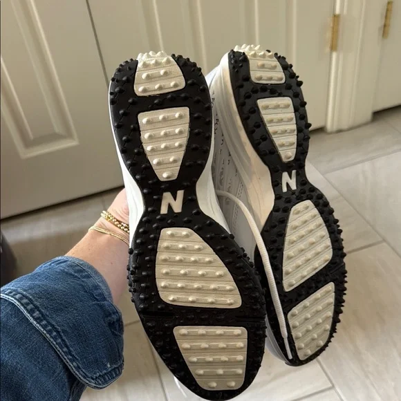 New Balance White and Black Low-Top Athletic Shoes - Picture 5 of 5